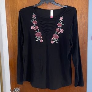 Mesh insert embroidered black top